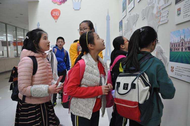 带孩子参观名校的目的？名校 参观 收费