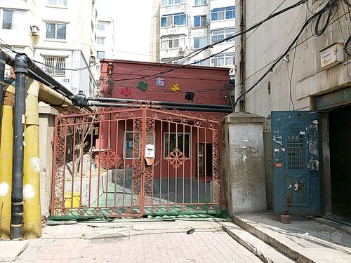 大连市西南路247号楼属于哪个街道？天津街上海路小姐怎么收费