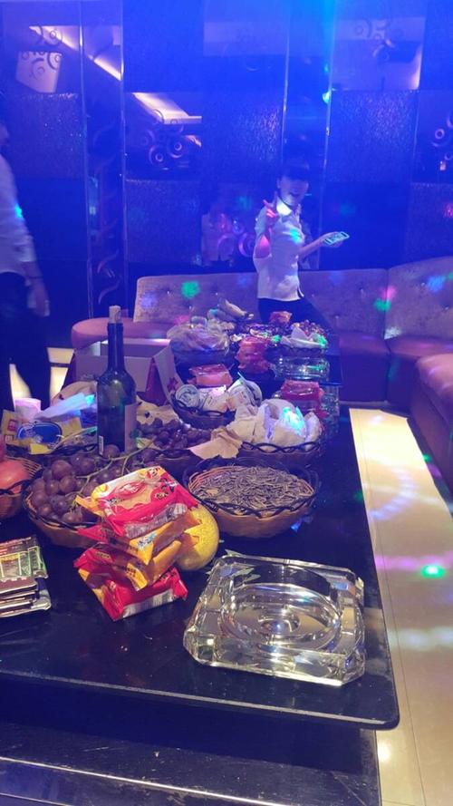 娱乐会所发朋友圈的句子?南充ktv收费标准-图3 娱乐会所发朋友圈的句子?南充ktv收费标准-图3