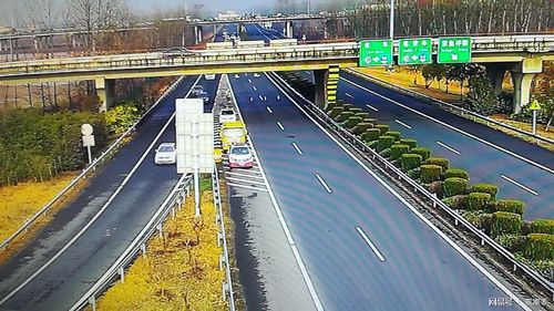宿迁市发展大道和金陵路老被拍到违章咋回事?宿迁南收费站岛头图片-图2 宿迁市发展大道和金陵路老被拍到违章咋回事?宿迁南收费站岛头图片-图2