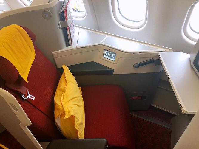 祥鹏飞机选座位什么位置好?祥鹏航空 登机行李收费-图3 祥鹏飞机选座位什么位置好?祥鹏航空 登机行李收费-图3