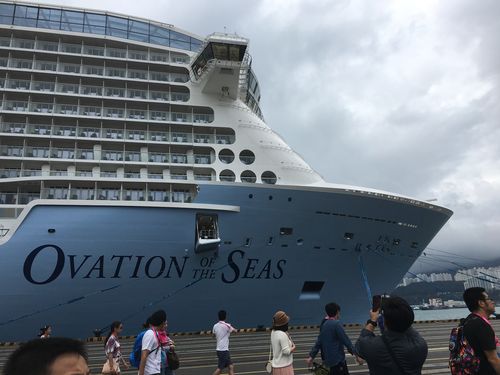 上海豪华游轮皇家量子号好还是赞礼号好?赞礼号儿童收费吗-图3 上海豪华游轮皇家量子号好还是赞礼号好?赞礼号儿童收费吗-图3