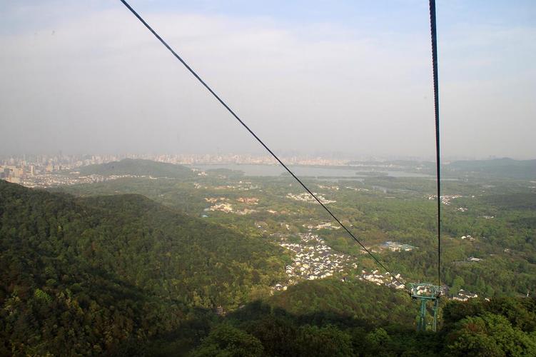 北高峰想坐索道车停哪里比较方便?北高峰停车怎么收费-图3 北高峰想坐索道车停哪里比较方便?北高峰停车怎么收费-图3