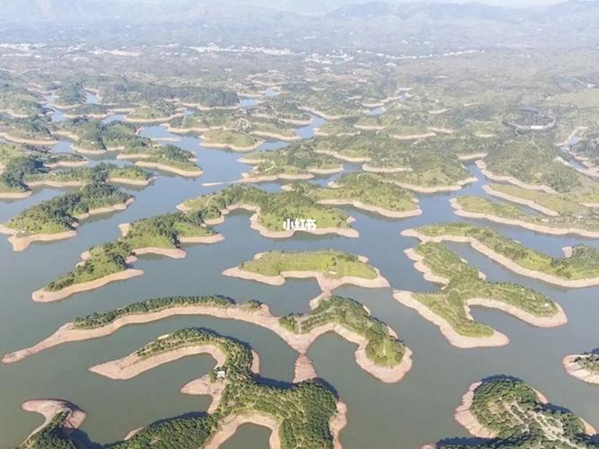 乐山市中区附近能踩水的地方?大佛水库钓鱼收费-图2 乐山市中区附近能踩水的地方?大佛水库钓鱼收费-图2