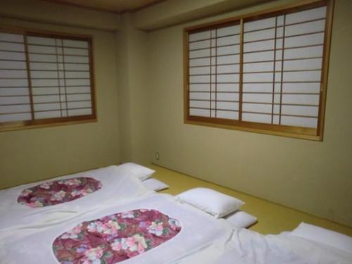 日本和式旅馆里的老板娘一般被称为什么?日本住宿是按人头收费-图2 日本和式旅馆里的老板娘一般被称为什么?日本住宿是按人头收费-图2