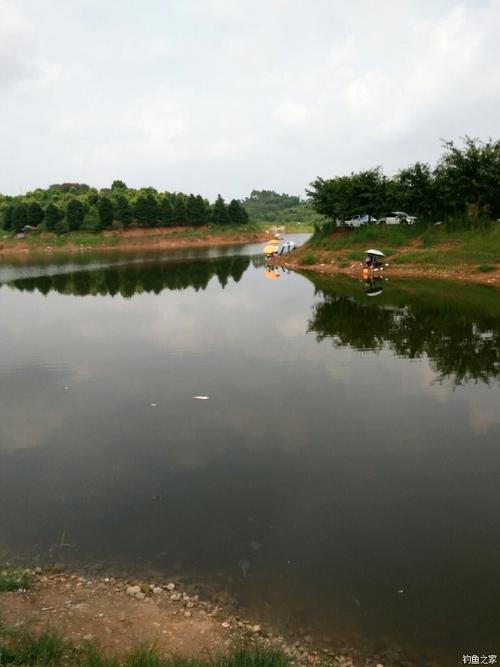成都龙泉驿三岔河钓鱼咋样？龙泉水库钓鱼收费标准