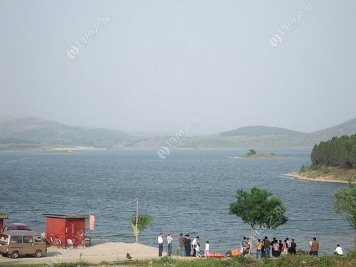 河南夏天避暑好地方?铜山湖钓鱼收费不-图3 河南夏天避暑好地方?铜山湖钓鱼收费不-图3