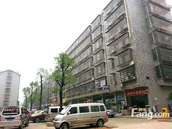 岳麓区哪里有比较大的超市或卖场啊?长沙览秀城停车收费吗-图1 岳麓区哪里有比较大的超市或卖场啊?长沙览秀城停车收费吗-图1