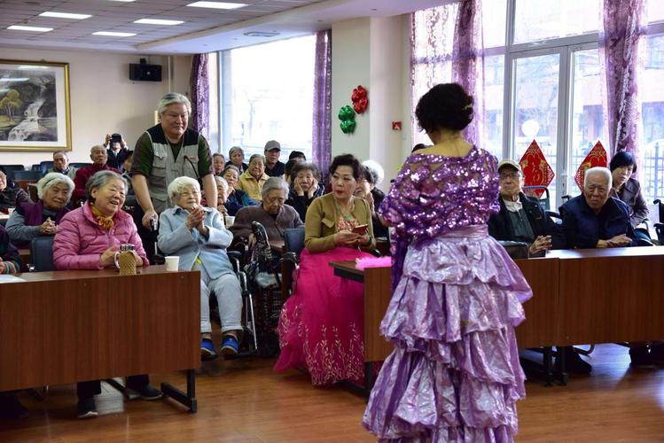 关于民族唱法的女歌手?瓦房店养老院收费标准-图1 关于民族唱法的女歌手?瓦房店养老院收费标准-图1