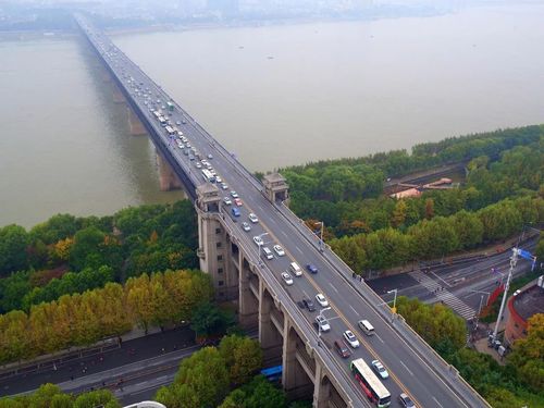 武汉长江大桥的过路费多少?2017晴川桥收费多少钱-图3 武汉长江大桥的过路费多少?2017晴川桥收费多少钱-图3