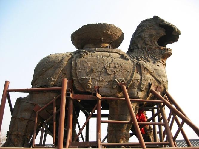 沧州新铁狮子多少吨?沧州新建铁狮子收费吗-图2 沧州新铁狮子多少吨?沧州新建铁狮子收费吗-图2