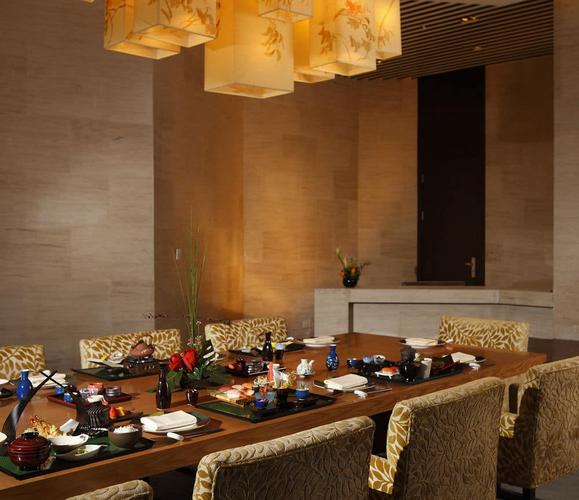 宁波南苑饭店是国企还是私企?南苑环球餐厅收费-图2 宁波南苑饭店是国企还是私企?南苑环球餐厅收费-图2