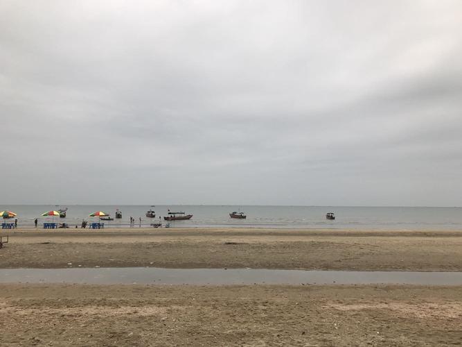 防城港哪里好玩的景点不要门票?东兴浴场怎么收费的-图3 防城港哪里好玩的景点不要门票?东兴浴场怎么收费的-图3
