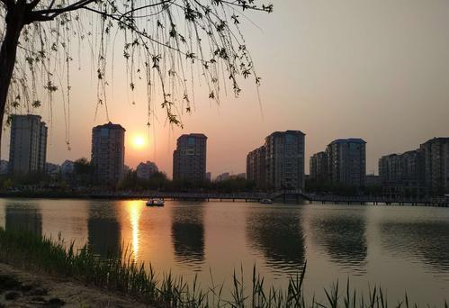 衡水夜市在哪阿?衡水怡水公园收费吗-图2 衡水夜市在哪阿?衡水怡水公园收费吗-图2
