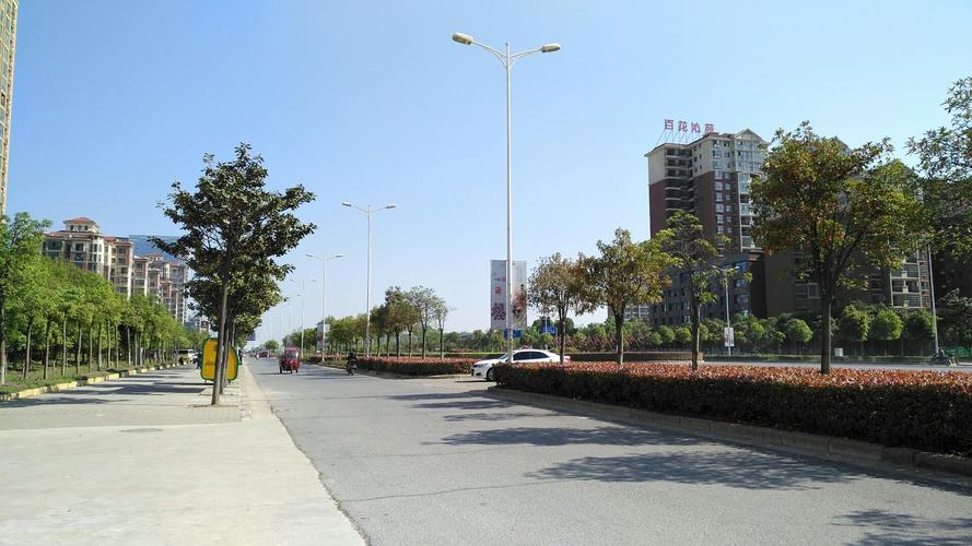 河南省,信阳市,平桥区,前进街道,新,七,大道,离,火车站,有多远?信阳地王大厦停车收费-图3 河南省,信阳市,平桥区,前进街道,新,七,大道,离,火车站,有多远?信阳地王大厦停车收费-图3