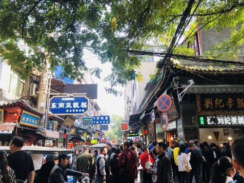 外地去西安的车可以放哪里?回民街停车收费-图2 外地去西安的车可以放哪里?回民街停车收费-图2