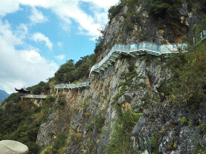 云南有哪些景点有玻璃栈道?观音峡玻璃栈道收费-图2 云南有哪些景点有玻璃栈道?观音峡玻璃栈道收费-图2