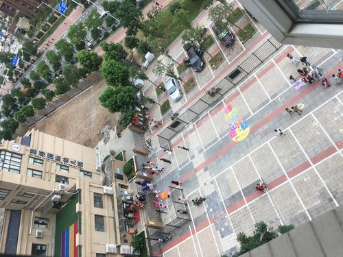 深圳观澜天虹旁边的工商银行叫什么支？观澜格澜幼儿园收费-图2