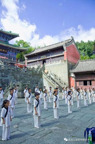 迁安哪个景区值得一去,不是景区也可以?武当山夏令营如何收费-图2 迁安哪个景区值得一去,不是景区也可以?武当山夏令营如何收费-图2