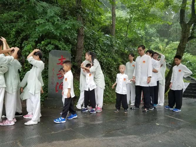 迁安哪个景区值得一去,不是景区也可以?武当山夏令营如何收费-图3 迁安哪个景区值得一去,不是景区也可以?武当山夏令营如何收费-图3