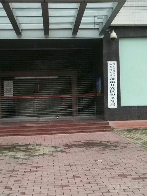 A2驾驶员在成都去哪里办资格证?新津县锦工驾校收费-图3 A2驾驶员在成都去哪里办资格证?新津县锦工驾校收费-图3