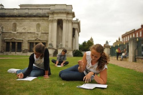 英国夏校怎么申请?英国夏校收费-图3 英国夏校怎么申请?英国夏校收费-图3