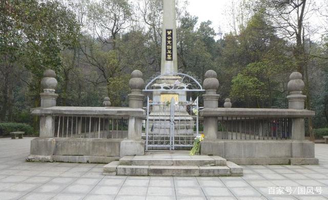 岳麓山国葬有多少次?察哈尔烈士陵园收费吗-图3 岳麓山国葬有多少次?察哈尔烈士陵园收费吗-图3