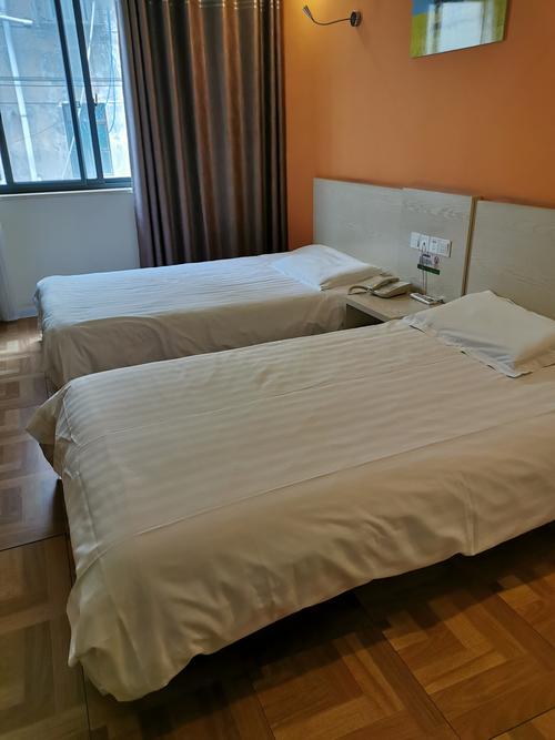 住旅馆一个晚上哪种划算?快捷酒店收费是住一晚-图2 住旅馆一个晚上哪种划算?快捷酒店收费是住一晚-图2
