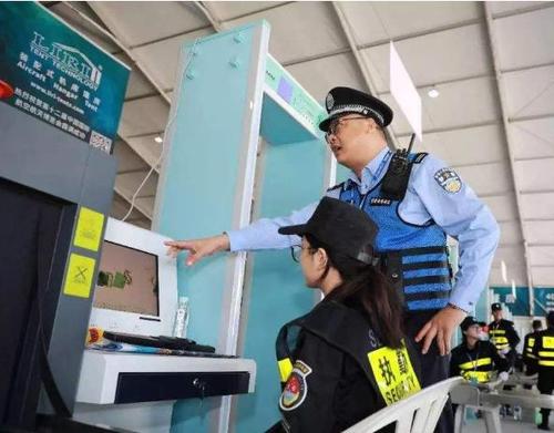 大家过安检的时候,遇到过什么趣事吗?柬埔寨TT车怎么收费的-图2 大家过安检的时候,遇到过什么趣事吗?柬埔寨TT车怎么收费的-图2