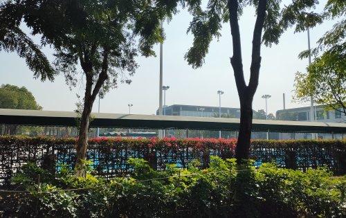 长安汽车北站到长安体育公园怎么走？长安体育公园收不收费-图2