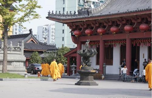 宝华寺票价?上海寺院都怎么收费-图2 宝华寺票价?上海寺院都怎么收费-图2