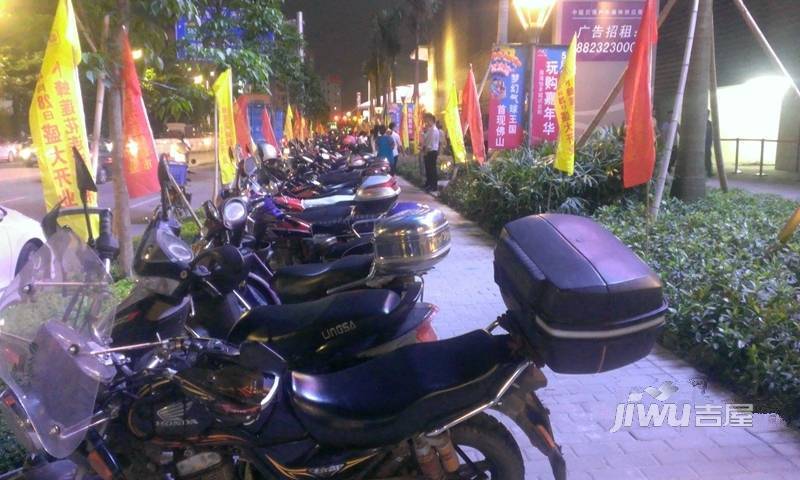 请问江门哪里有便宜的摩托车卖?江门卜蜂莲花停车收费-图2 请问江门哪里有便宜的摩托车卖?江门卜蜂莲花停车收费-图2