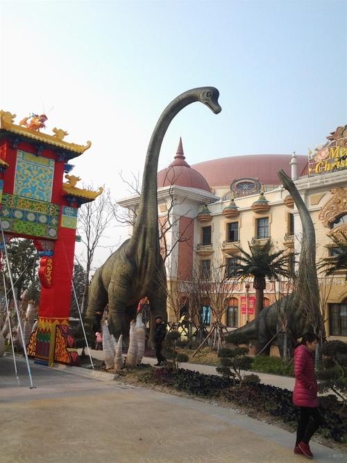 恐龙园自驾游哪个门进?恐龙园停车场收费标准-图2 恐龙园自驾游哪个门进?恐龙园停车场收费标准-图2