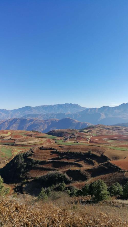 昆明到东川红土地自驾车如何走?昆明北收费站图片实拍-图2 昆明到东川红土地自驾车如何走?昆明北收费站图片实拍-图2
