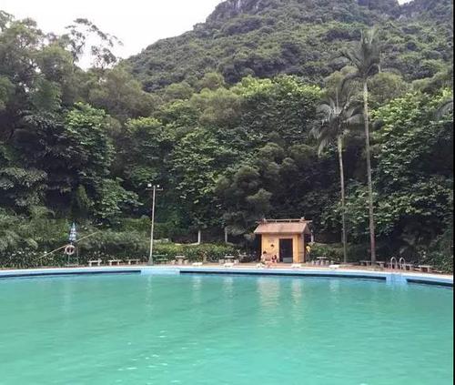 柳州附近可以烧烤玩水的地方？柳州儿童游泳收费标准