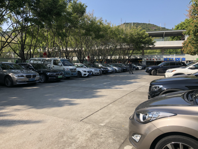上梅林有什么地方好玩?梅林文体中心停车收费-图2 上梅林有什么地方好玩?梅林文体中心停车收费-图2
