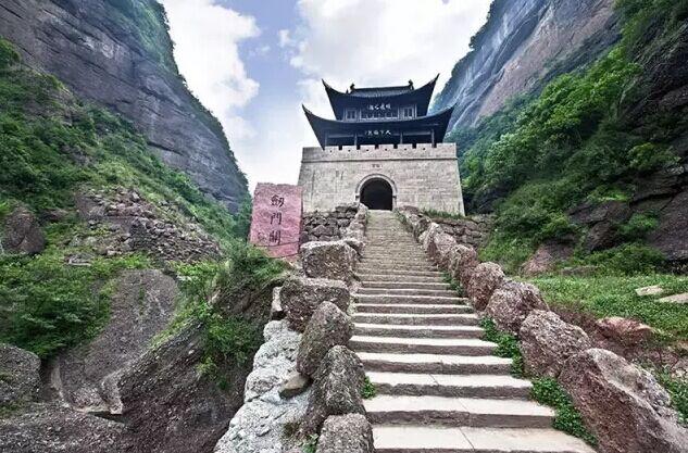 剑门关最近人多不多？青川县金子山收费站
