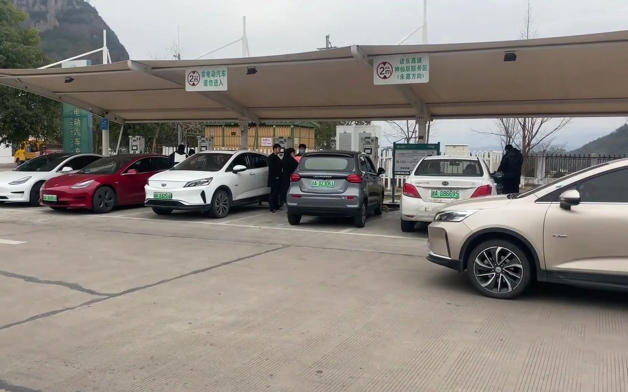 广州南站网约车哪里可以充电排队?市桥停车场收费-图3 广州南站网约车哪里可以充电排队?市桥停车场收费-图3