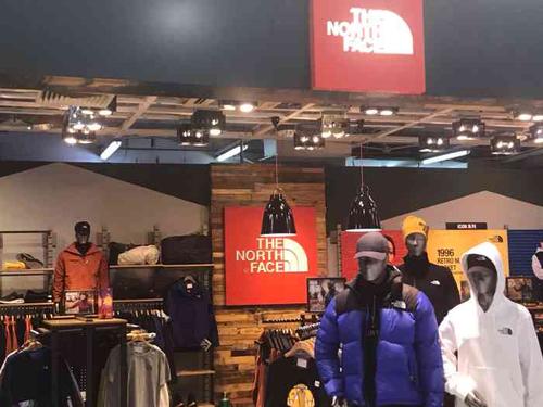 泰州金鹰TheNorthFace专柜是真的吗？泰州金鹰停车收费