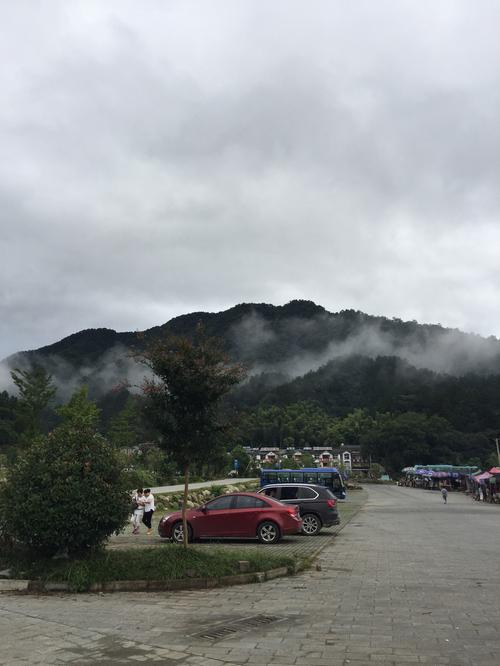 旅行去哪爬山便宜又好玩?天堂寨停车场收费-图2 旅行去哪爬山便宜又好玩?天堂寨停车场收费-图2