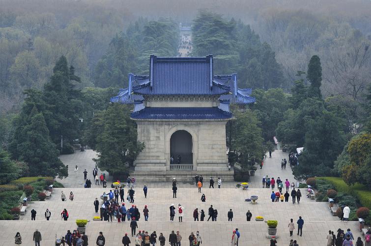 中山陵八点之前可以进去吗？中山陵收不收费