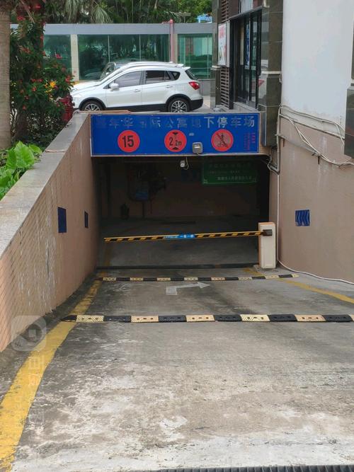 珠海市第三中有停车场吗?拱北花苑新村停车收费-图3 珠海市第三中有停车场吗?拱北花苑新村停车收费-图3