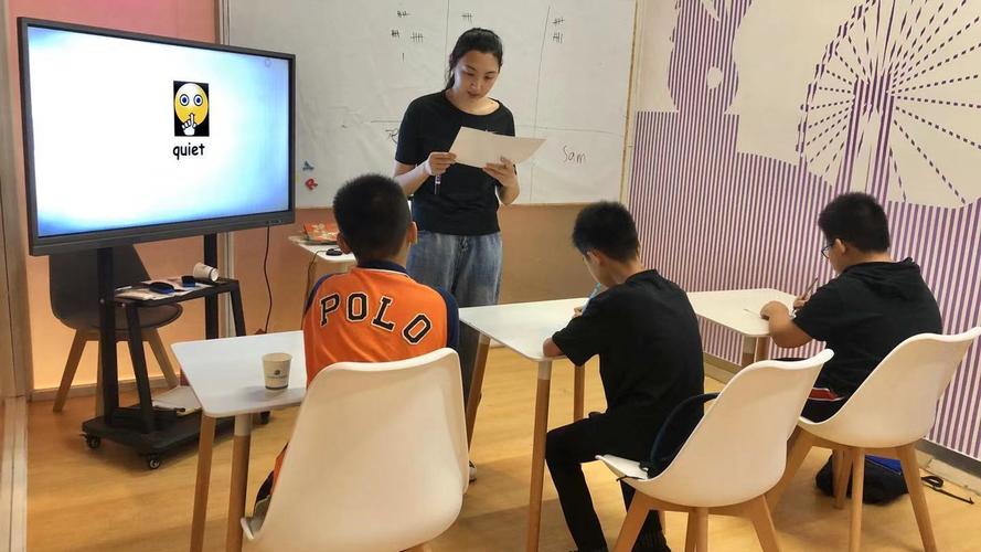 少儿英语老师课时费大概是多少钱一个小时?杭州NYC课时收费-图3 少儿英语老师课时费大概是多少钱一个小时?杭州NYC课时收费-图3