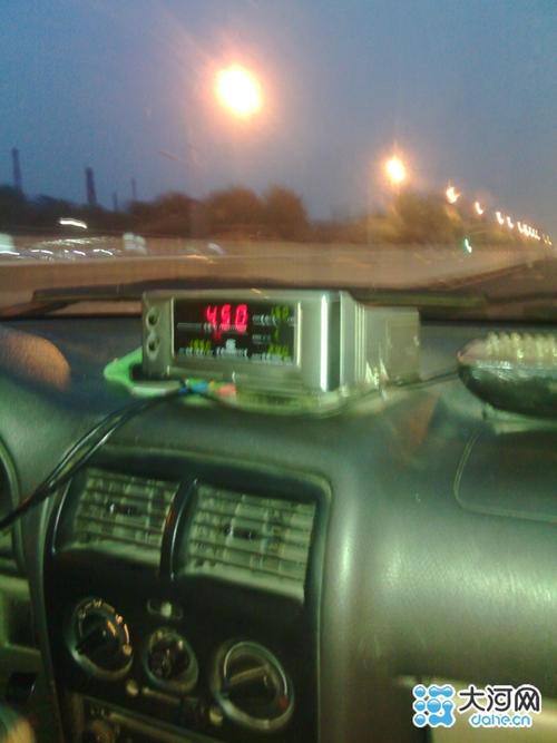 出租车几点到几点属于夜班起步费?计程车夜间收费-图2 出租车几点到几点属于夜班起步费?计程车夜间收费-图2