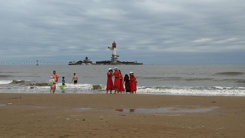 南戴河吃海鲜买海鲜的地方？南戴河天马浴场收费