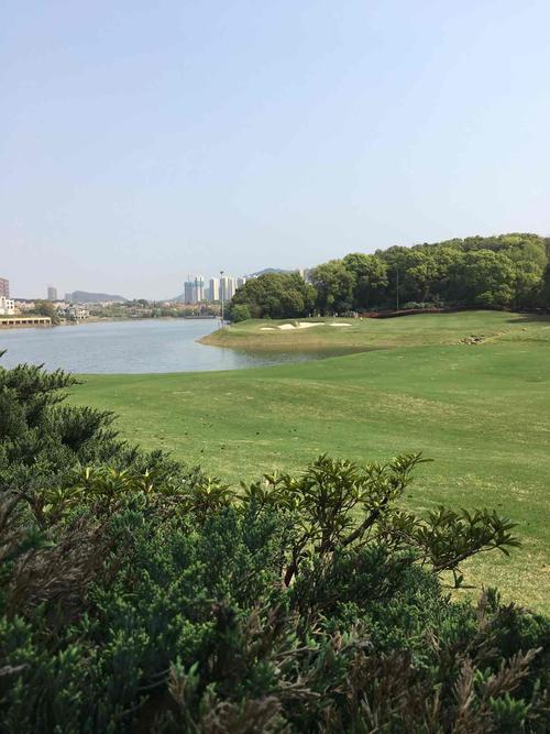乾源国际广场怎么样?好不好?值不值得买?长沙望城高尔夫收费-图3 乾源国际广场怎么样?好不好?值不值得买?长沙望城高尔夫收费-图3