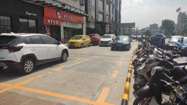 韶关步行街附近哪里有卖GBA卡带风度广场附?风度名城停车场收费-图2 韶关步行街附近哪里有卖GBA卡带风度广场附?风度名城停车场收费-图2