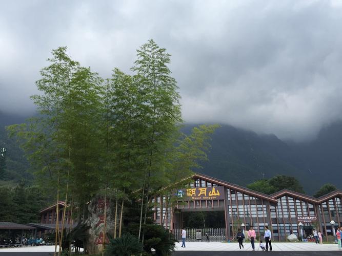 去明月山玩一天应该怎么安排行程,游览哪些景点呢?谢谢了?仰山公园停车场收费-图3 去明月山玩一天应该怎么安排行程,游览哪些景点呢?谢谢了?仰山公园停车场收费-图3