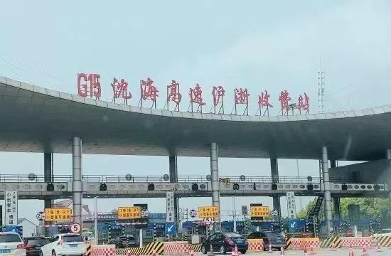 沈海高速滨海服务区的下一出口分别是？沈海高速收费站位置