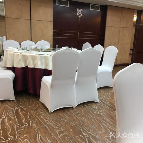 天都饭店有地铁口吗?世博源吃饭停车收费-图3 天都饭店有地铁口吗?世博源吃饭停车收费-图3